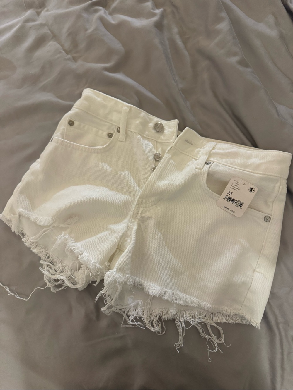 NWT Free People White Frayed Hem Denim Shorts
